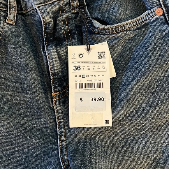 Bought never fit, never worn. - Picture 4 of 5